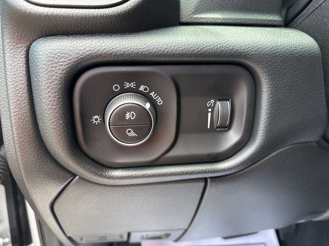 New 2026 RAM 2500 Tradesman AWD/4WD image 26