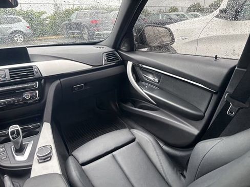 Used 2017 BMW 340i xDrive Sedan AWD/4WD image 15