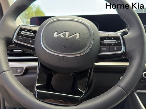 New 2026 Kia Carnival SX Prestige FWD image 12