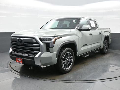 Used 2024 Toyota Tundra Limited image 2