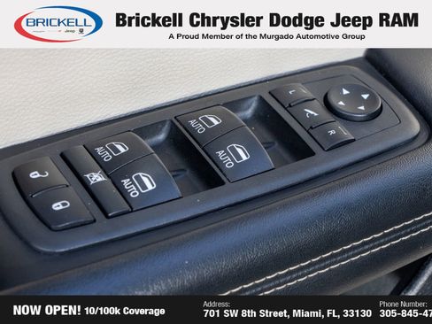 Used 2022 Chrysler Pacifica Limited image 24