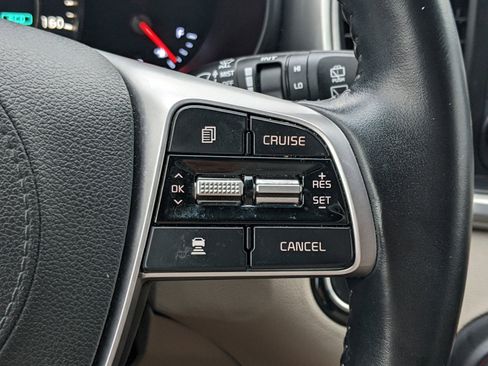 Used 2020 Kia Sorento EX image 24