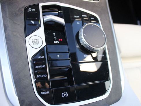 New 2026 BMW X5 sDrive40i image 18