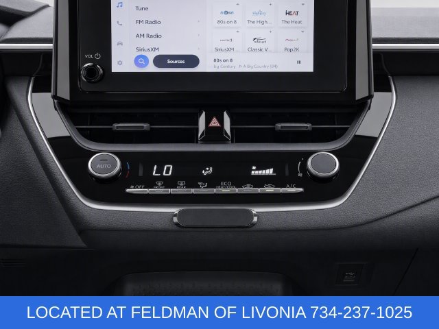 Used 2023 Toyota Corolla LE FWD image 11