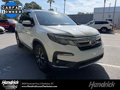 Used 2019 Honda Pilot Touring image 1