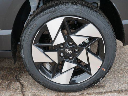 New 2026 Hyundai Kona Limited AWD/4WD image 4