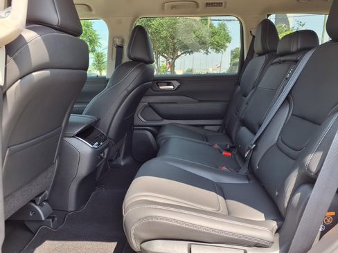 New 2026 Nissan Armada SV RWD image 11