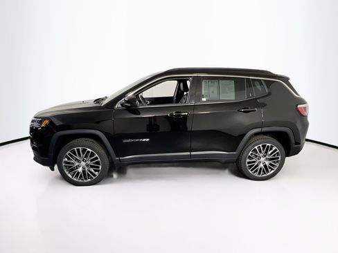 Used 2023 Jeep Compass Limited w/ Elite Group AWD/4WD image 8