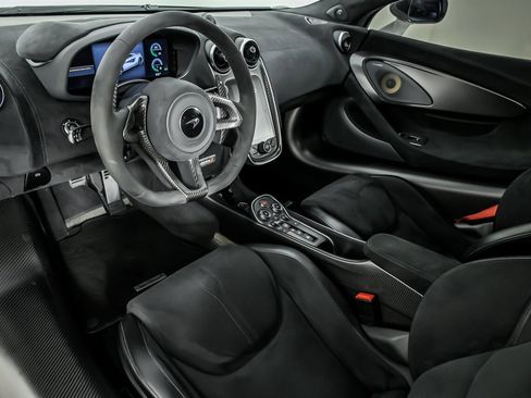 Used 2019 McLaren 600LT image 23