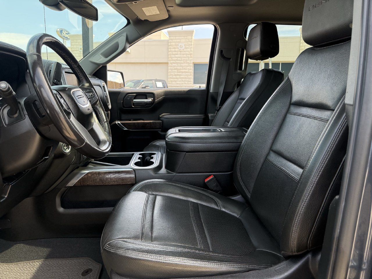 Used 2021 GMC Sierra 1500 Denali w/ Denali Premium Package AWD/4WD image 25