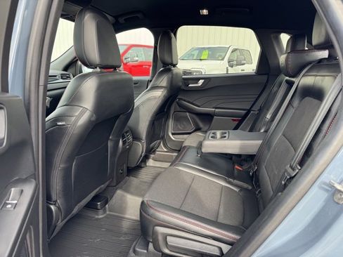 Used 2023 Ford Escape ST-Line w/ Tech Pack #1 image 32