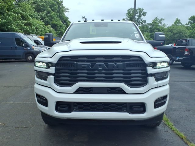 Certified 2026 RAM 2500 Tradesman AWD/4WD image 2