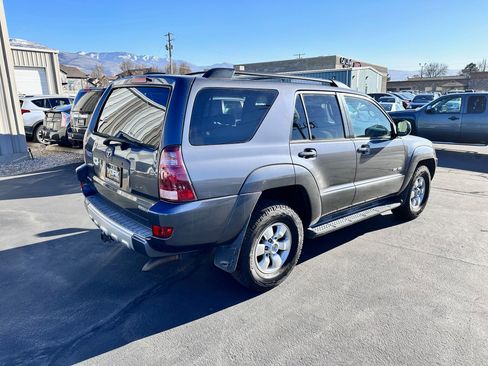 Used 2004 Toyota 4Runner SR5 image 3