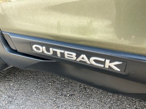 Used 2015 Subaru Outback 2.5i Limited AWD/4WD image 24