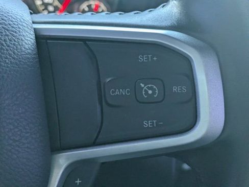 Used 2022 RAM 1500 Big Horn image 22