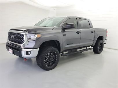 Used 2020 Toyota Tundra SR5 w/ SR5 Leather Package
