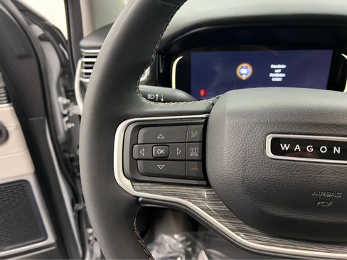 Used 2022 Jeep Wagoneer Series II w/ Premium Group I image 20