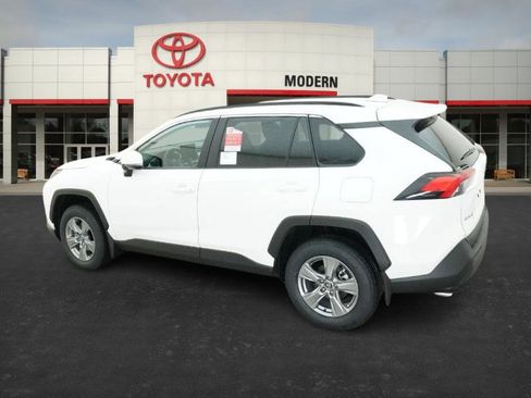 New 2025 Toyota RAV4 XLE image 11