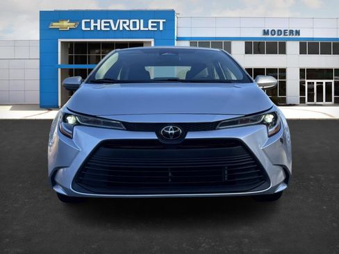 Used 2023 Toyota Corolla LE image 7