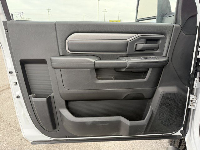 Used 2025 RAM 3500 Tradesman RWD image 26