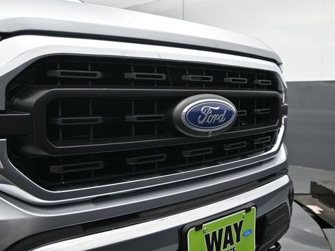 Used 2022 Ford F150 XLT w/ Trailer Tow Package AWD/4WD image 4