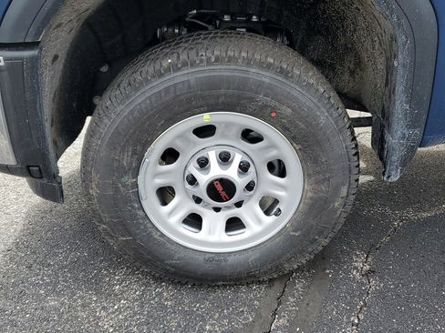 New 2026 GMC Sierra 2500 Pro w/ Convenience Package image 10