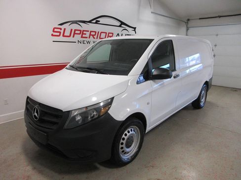 Used 2019 Mercedes-Benz Metris image 9