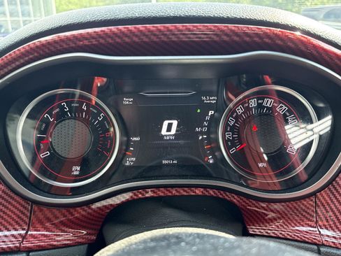 Used 2019 Dodge Challenger R/T Scat Pack w/ Plus Package RWD image 21