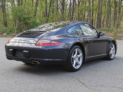 Used 2007 Porsche 911 Carrera RWD image 5