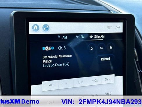 Used 2022 Ford Edge SEL image 36