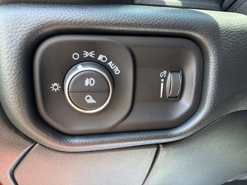 New 2026 RAM 3500 Tradesman AWD/4WD image 27