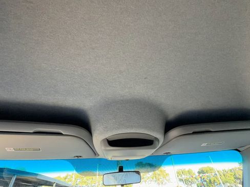 Used 2015 Mercedes-Benz Sprinter 3500 image 24