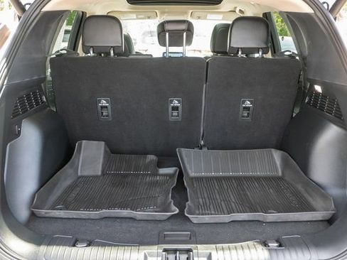 Used 2020 Ford Escape SEL AWD/4WD image 10