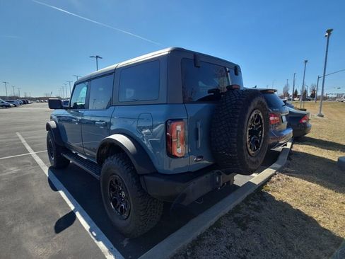 Used 2021 Ford Bronco Wildtrak image 3