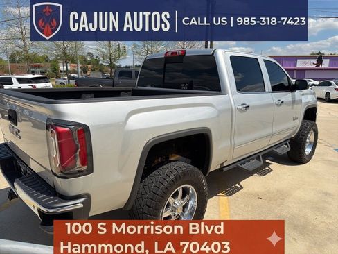 Used 2018 GMC Sierra 1500 SLT w/ Texas SLT Premium Package AWD/4WD image 10
