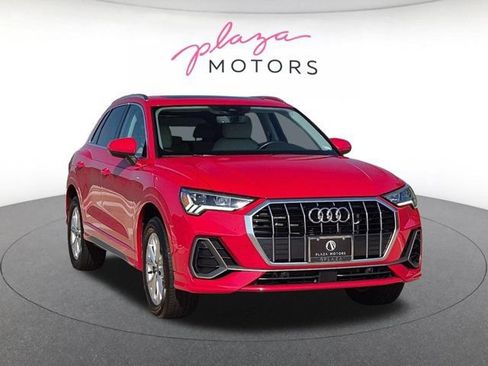 Used 2024 Audi Q3 2.0T Premium AWD/4WD image 3