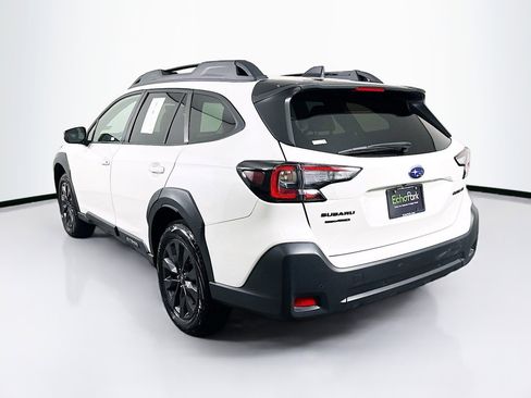 Used 2025 Subaru Outback Onyx Edition AWD/4WD image 5
