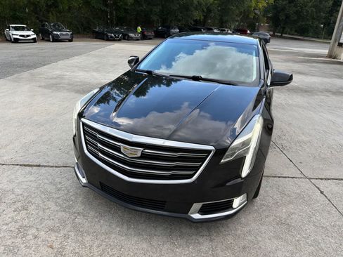 Used 2019 Cadillac XTS Luxury FWD image 3