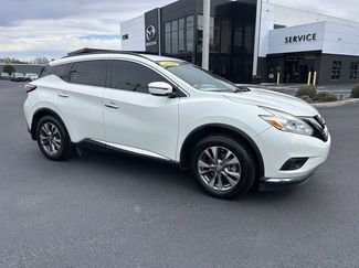 Used 2016 Nissan Murano SV video 1