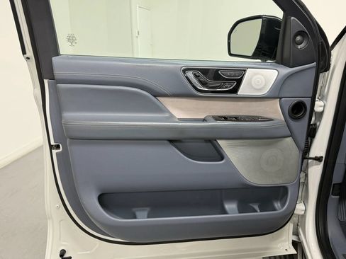 Used 2022 Lincoln Navigator Black Label AWD/4WD image 70