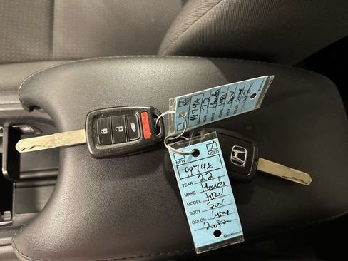Used 2022 Honda HR-V LX image 23