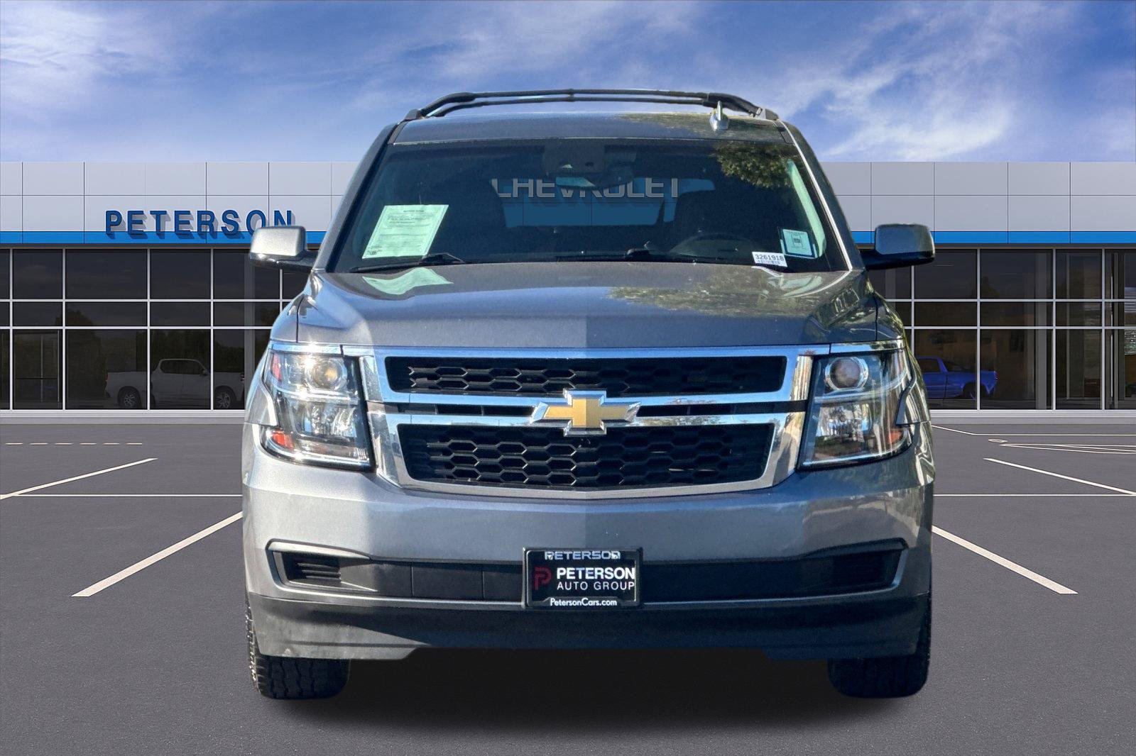 Used 2018 Chevrolet Suburban LT AWD/4WD image 9