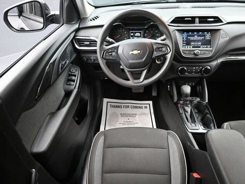 Used 2021 Chevrolet TrailBlazer LT image 13