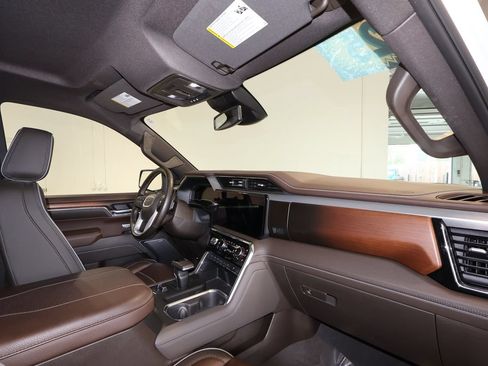 Certified 2025 GMC Sierra 1500 Denali AWD/4WD image 29