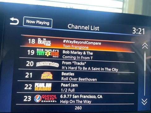 Used 2025 Nissan Altima 2.5 SV image 10