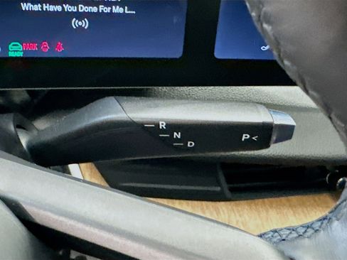 Used 2024 Lucid Air Touring AWD/4WD image 25
