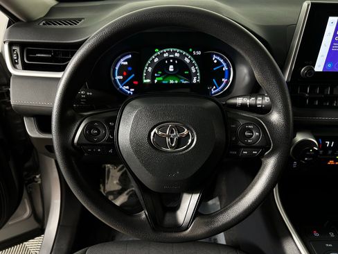 Certified 2025 Toyota RAV4 XLE image 15