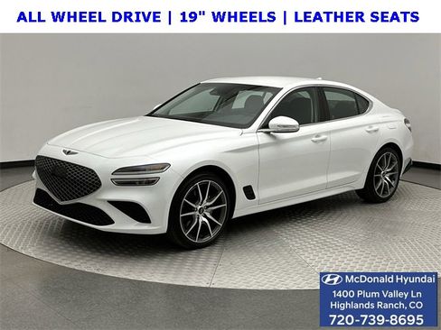Used 2023 Genesis G70 2.0T image 1