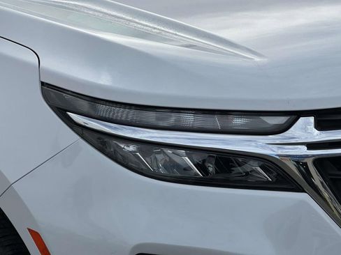 Used 2023 Chevrolet Equinox LS w/ LS Convenience Package image 7