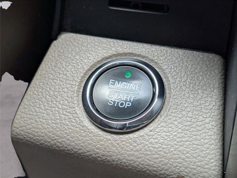 Used 2020 Ford F150 Limited w/ Trailer Tow Package image 29